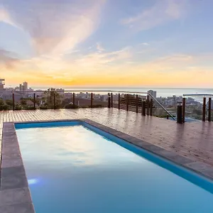Elements Luxury By Totalstay Kaapstad